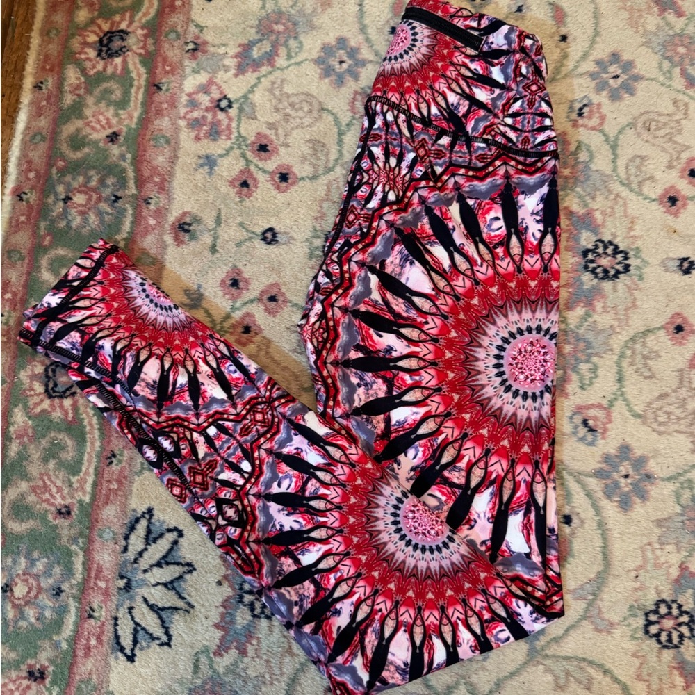 Wolves threads shakti leggings